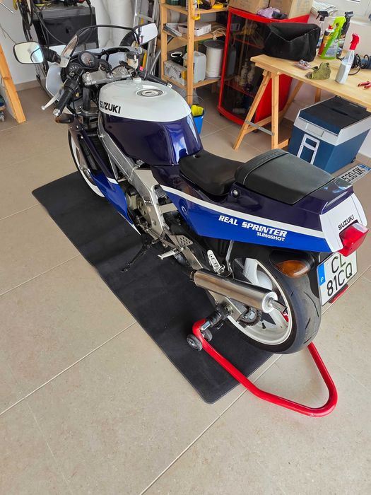 Suzuki rgv 250 VJ21A