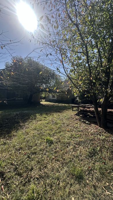 Чернівці; ділянка 20 сот. + 30 оренда; "під будівництво"; вул. Руська;