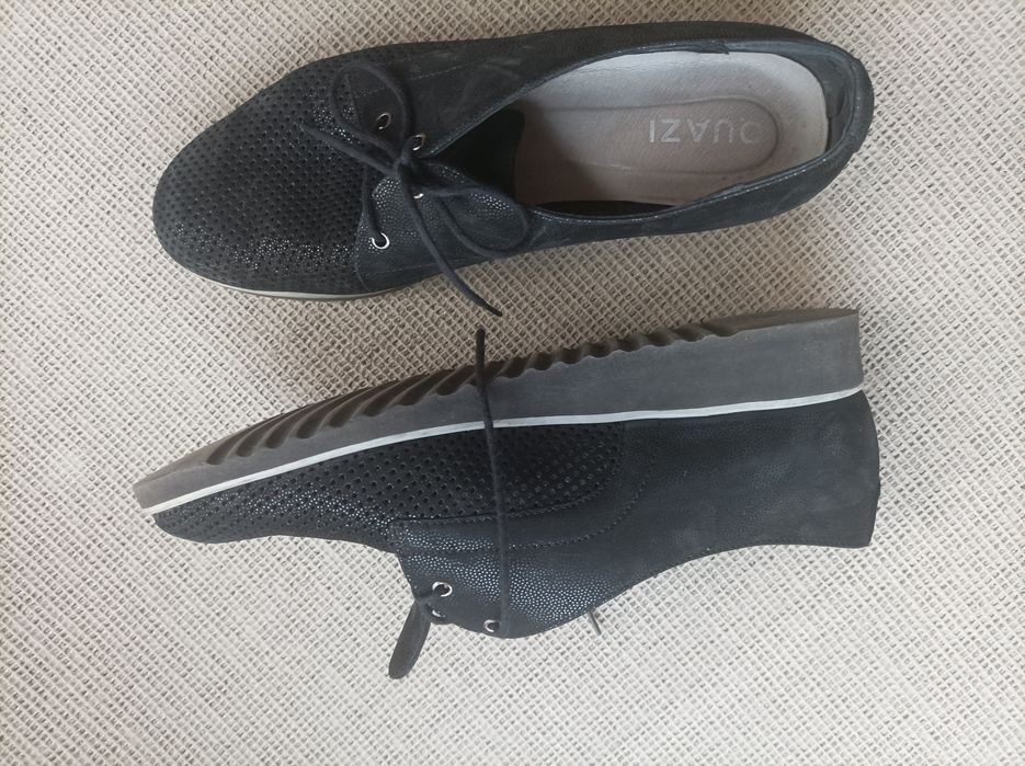 Buty czarne sznurowane 40 quazi