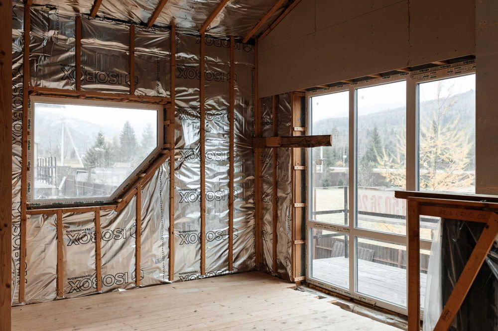 будинок в Карпатах "під ключ" Газ Камін Чан Мангал Меблі +Упр компанія