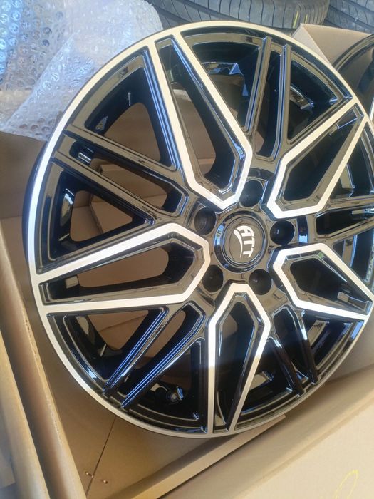 Nowe felgi aluminiowe ATT 7jx17 et45 5x114,3