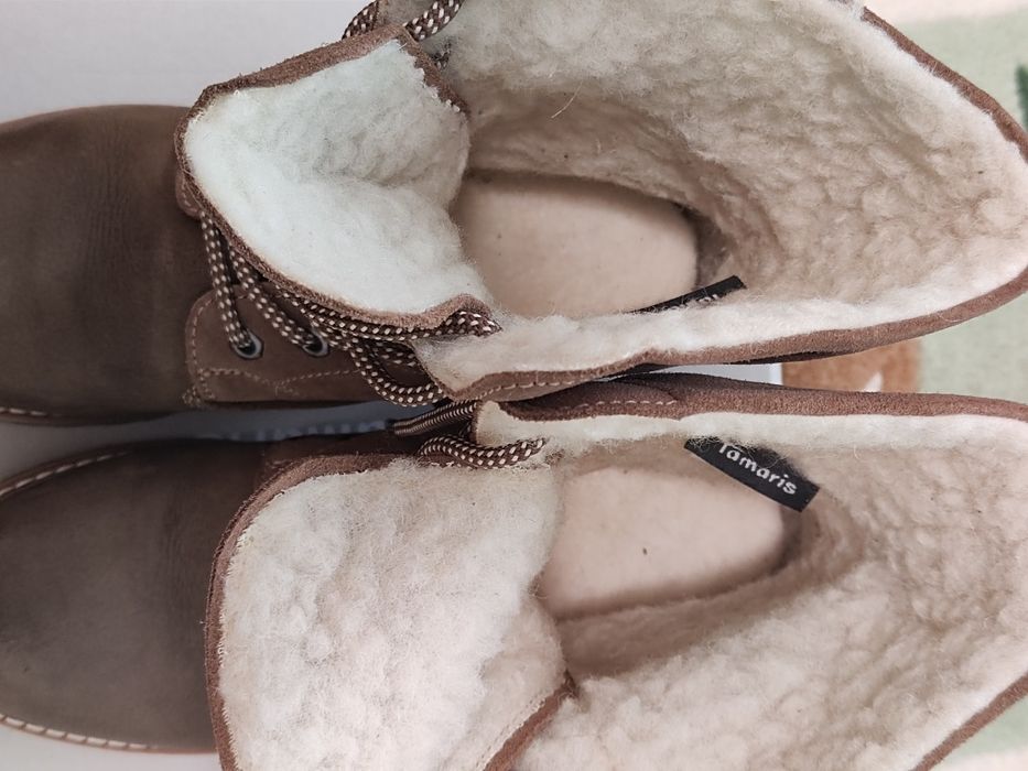 Botki sznurowane skóra wełna Tamaris