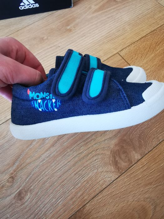 Kapcie trampki do przedszkola 26