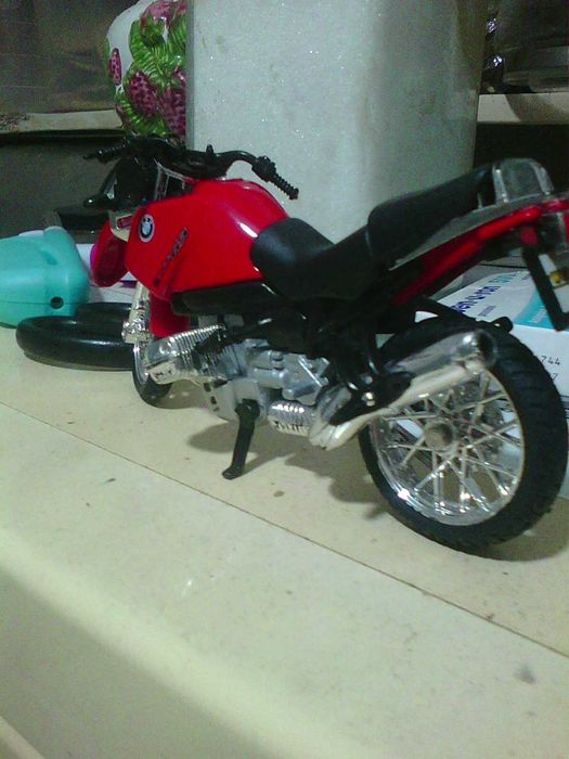 mota diecast welly BMW R 1100 GS rot / 1:18