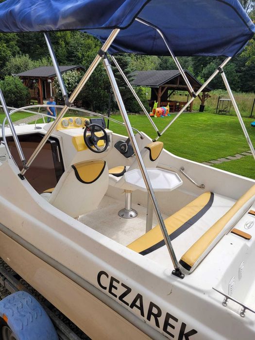 Łódź motorowa Olympia Yacht 570