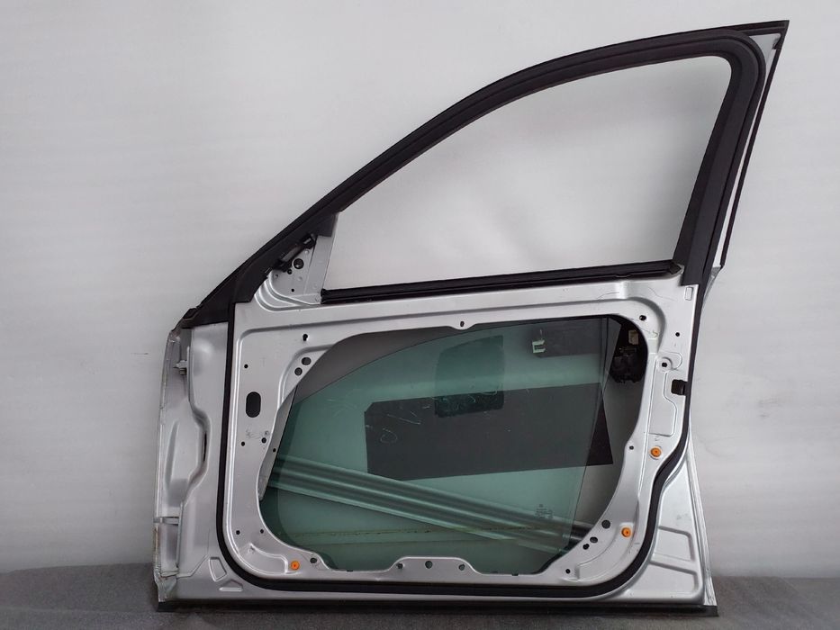 Porta frente direita MERCEDES-BENZ Classe C (W204)