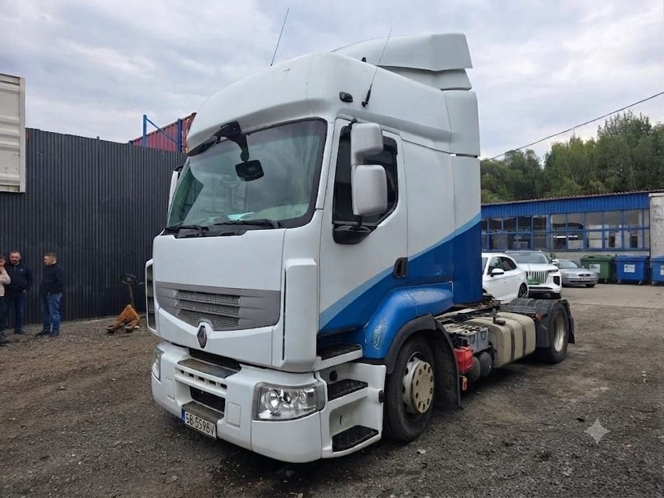 Renault Premium  Renault Premium 450DXI Low Deck