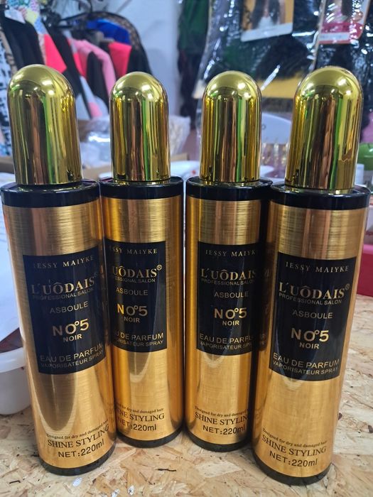 Cacheador de cabelo efeito molhado