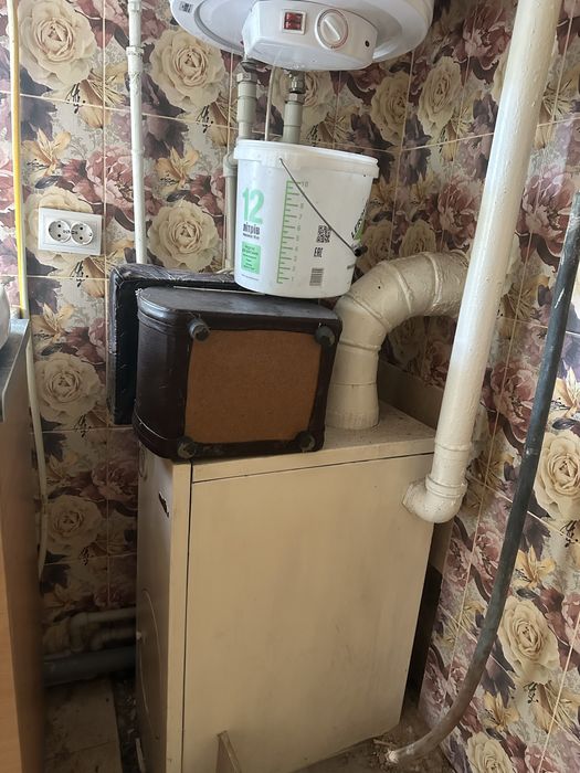 Продаж 1/2 частини будинку в с.Анисів з ремонтом та 7 сотками землі!