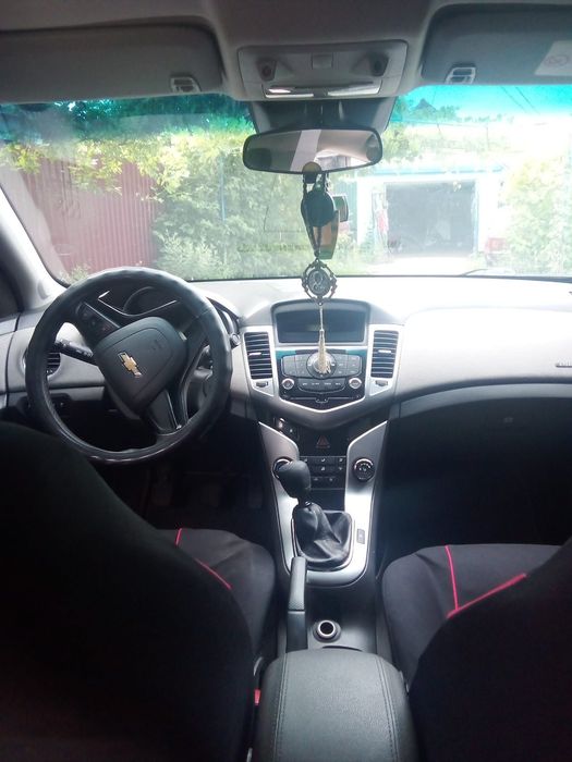 Chevrolet Cruz..