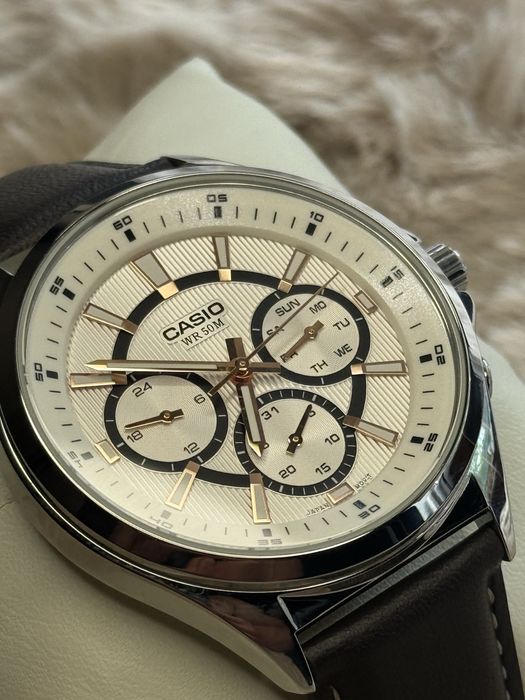 Чоловічий годинник Casio MTP-E303L-7A оригинал мужски часы касио