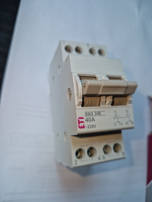 Перемикач навантаження трипозиції, 2п 40А. SSQ240ЕтІ