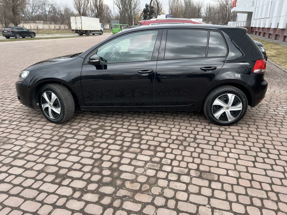 Volkswagen Golf 2011 VIN WVWZZZ1KZBW057890 фото оголошення 12 з 16