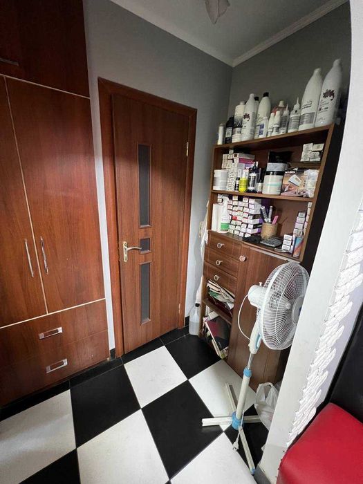 Продам перукарню приміщення під бізнес