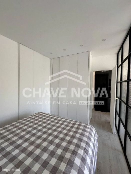Apartamento T1 com terraço de 35 m2 em Leça da Palmeira