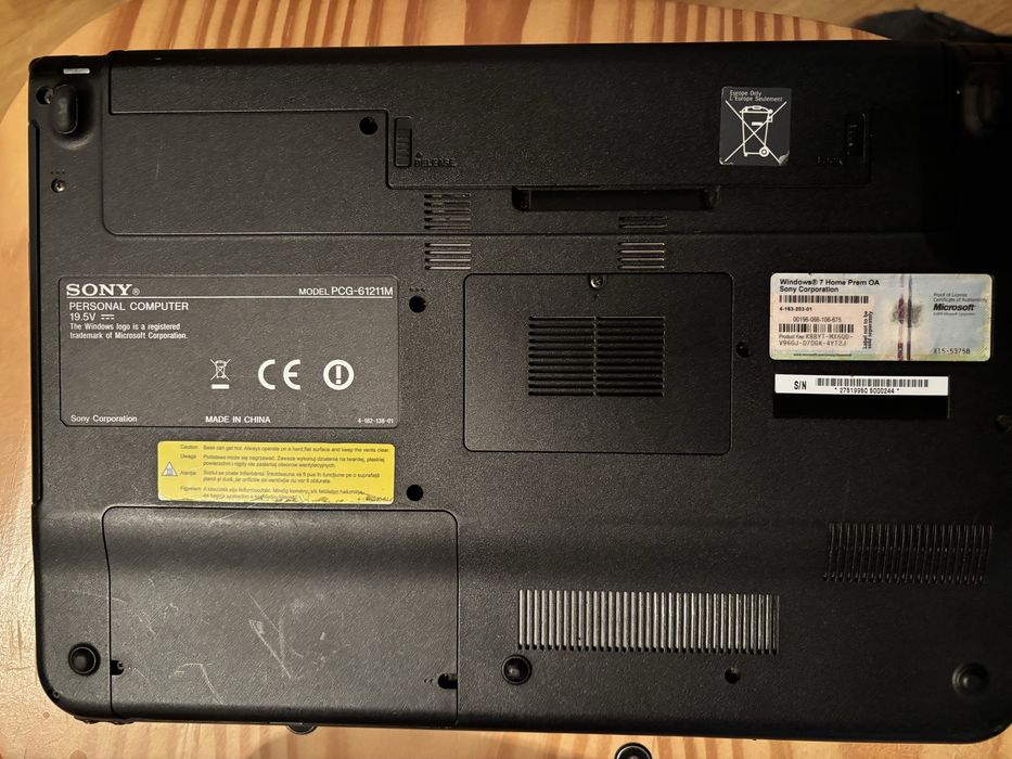 Laptop Sony VPCEA1S1E
