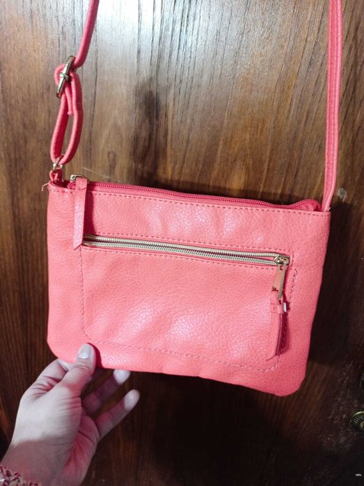 Mala Tiracolo - Avon (Nova)