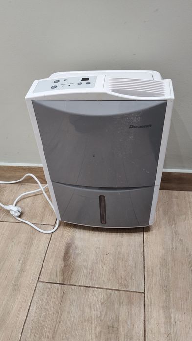 Osuszacz powietrza do 10 l/24 uszkodzony