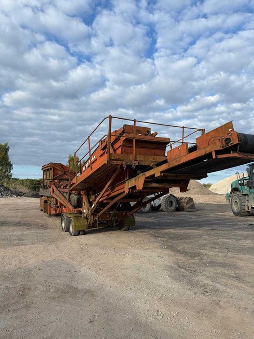 Przesiewacz FINLAY 393C wibracja 3 frakcje Extec Powerscreen Bielsko ...