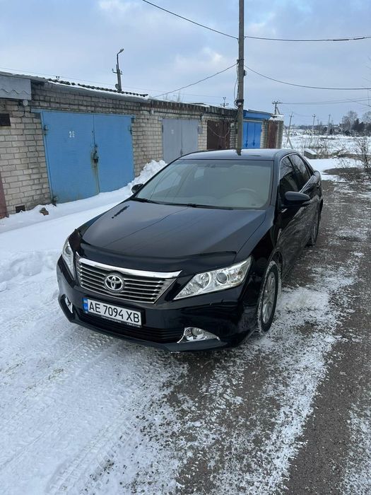 Toyota camry 50 2012 Oфiцiйна