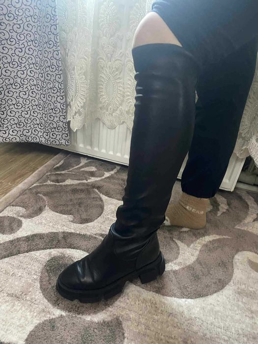 Продам Жіночі Сапоги