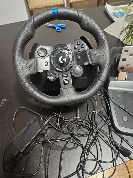 Ігровий руль Logitech G923