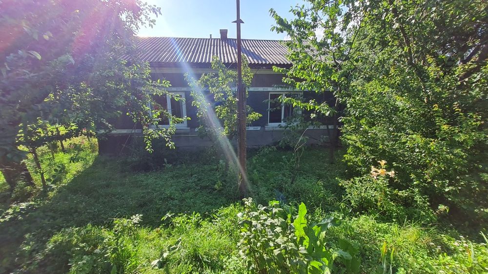 Продається будинок у с.Лісок Золочівського р-н вул. Головна 102