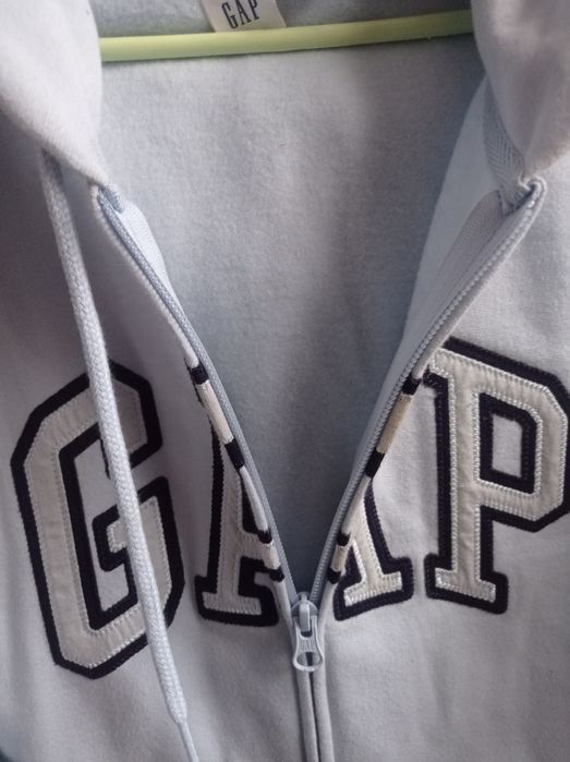 Nowa bluza z kapturem GAP