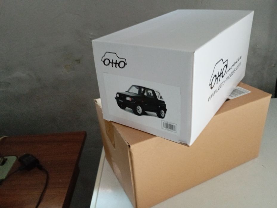 Miniaturas de carros 1.18