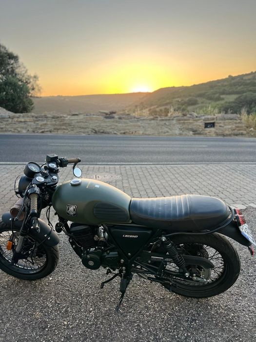 Vendo mitt 125cc ano 2023 (2.500€)