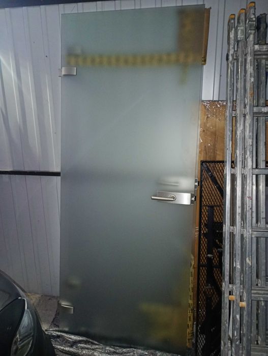 Drzwi szklane wewnętrzne 80