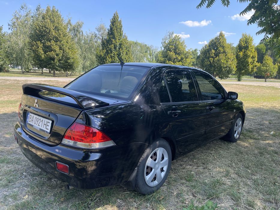 Продам MITSUBISHI Lancer