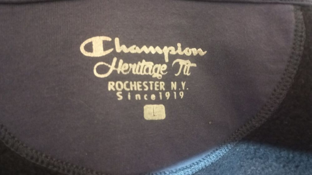 Кофта чемпіон орігенальна