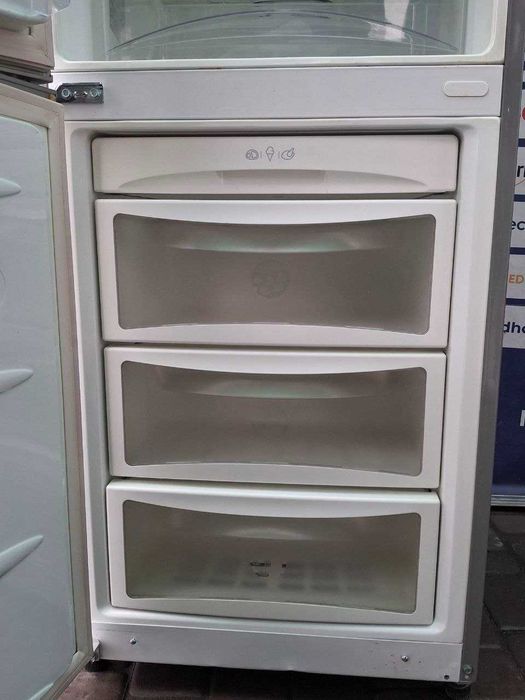 Холодильник б/в  LG 170/60/60 Металік  No Frost #07624