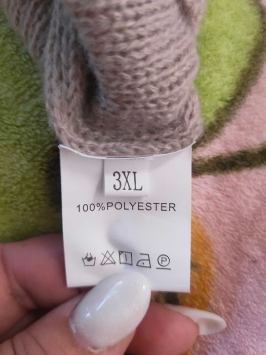 Светр жіночий плюс сайз новий