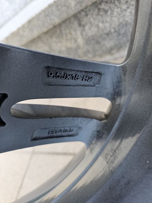 Jante com pneu Mercedes 17" 225/45 17