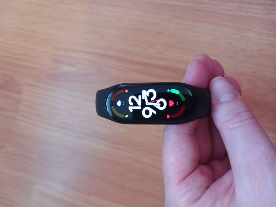 Фітнес-трекер Xiaomi MI Smart Band 7