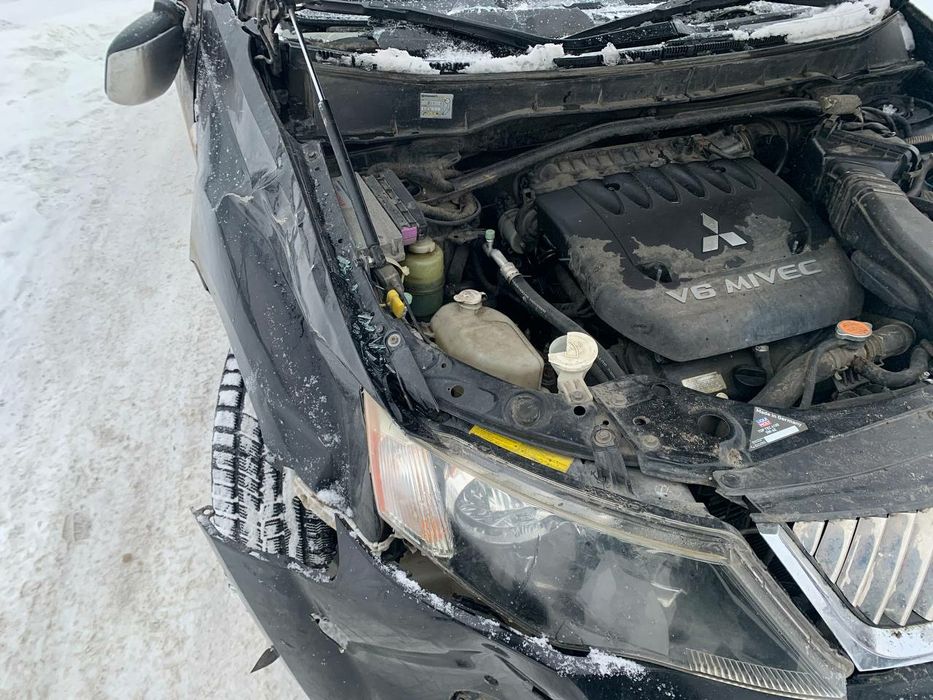 Mitsubishi outlander XL 2009