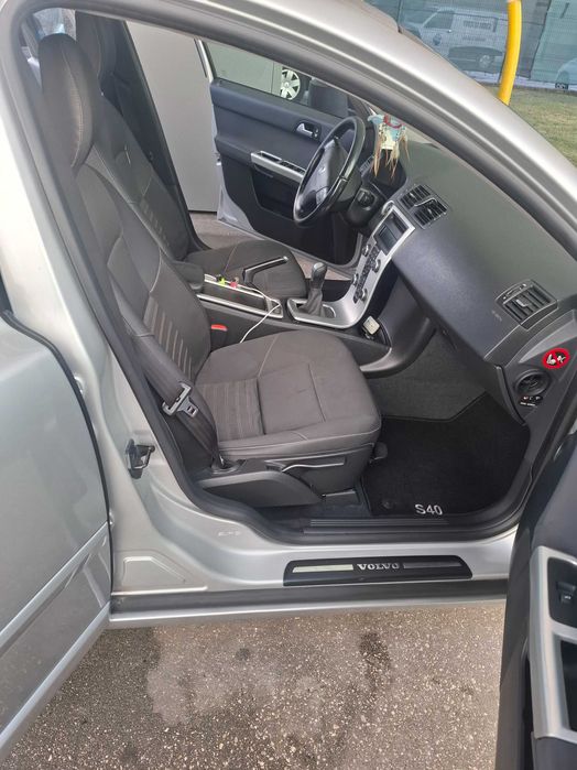 Volvo S40 1.6 D Drive 120 cv  impecável