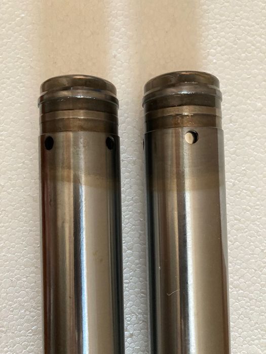 Bainhas Suspensão Bmw F700GS - G650GS Por Reparar