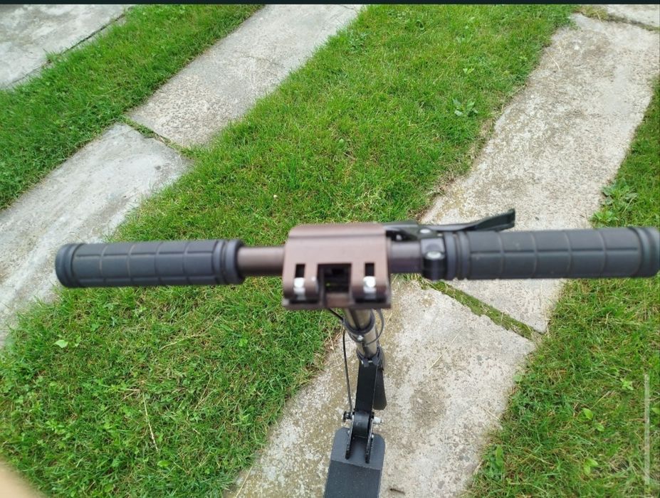 Швидкісний самокат