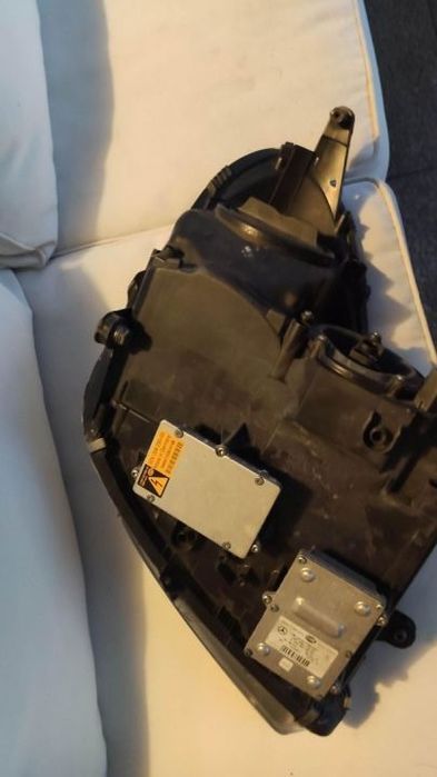 farol esquerdo bi-xenon Mercedes SLK R171 completo