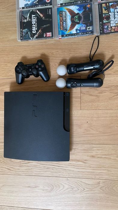 Konsola Sony PlayStation 3 Classic i PlayStation 2  z grami