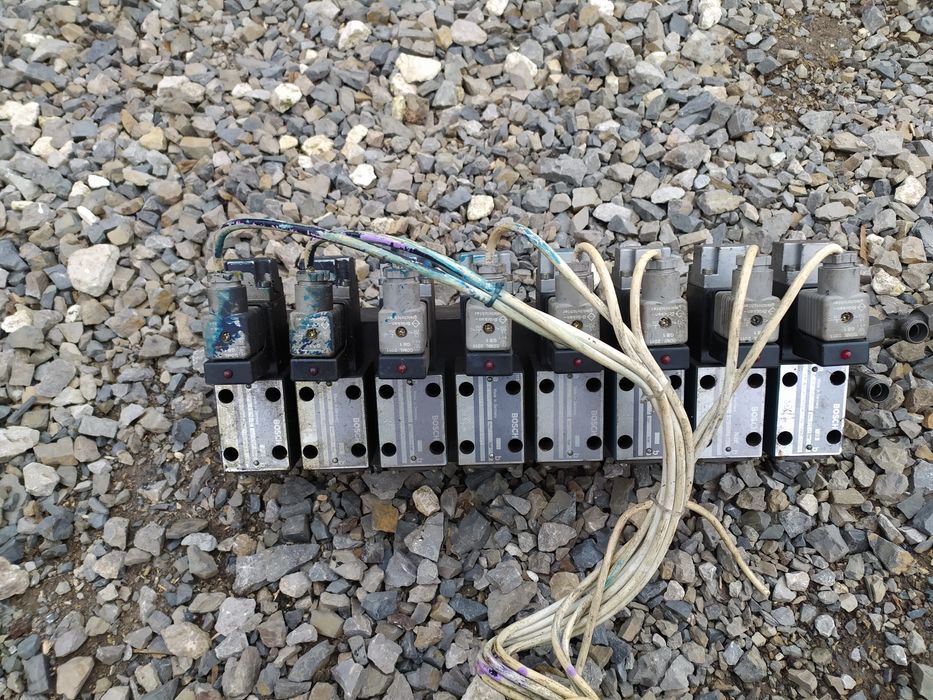 Rozdzielacz hydrauliczny Bosch