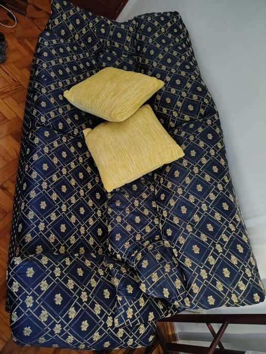 Sofá c cama em estado razoavel