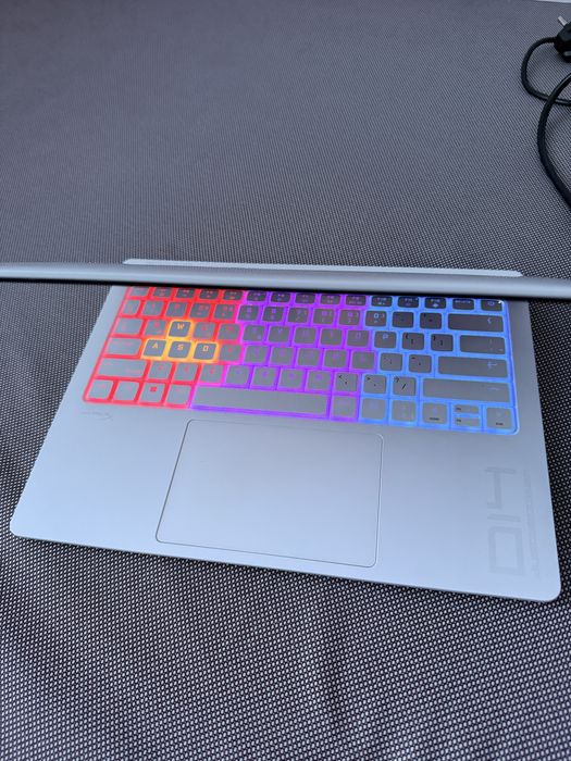 HP Omen Transcend 14 RTX Ultra 7  oled