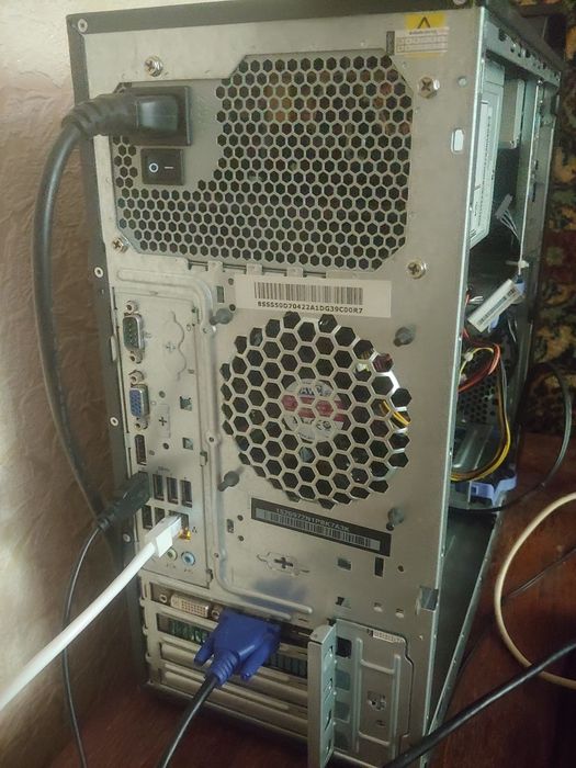 Материнская плата 1155 Lenovo + родной корпус