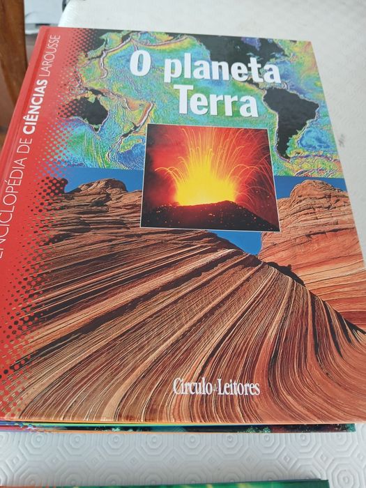 Enciclopédia de Ciências Larousse