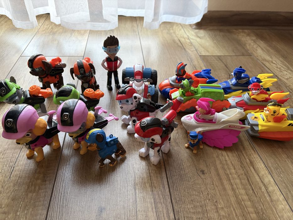 Figurki i pojazdy Psi Patrol