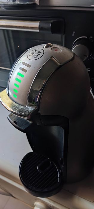 Máquina Coffee shop dolce gusto familiar